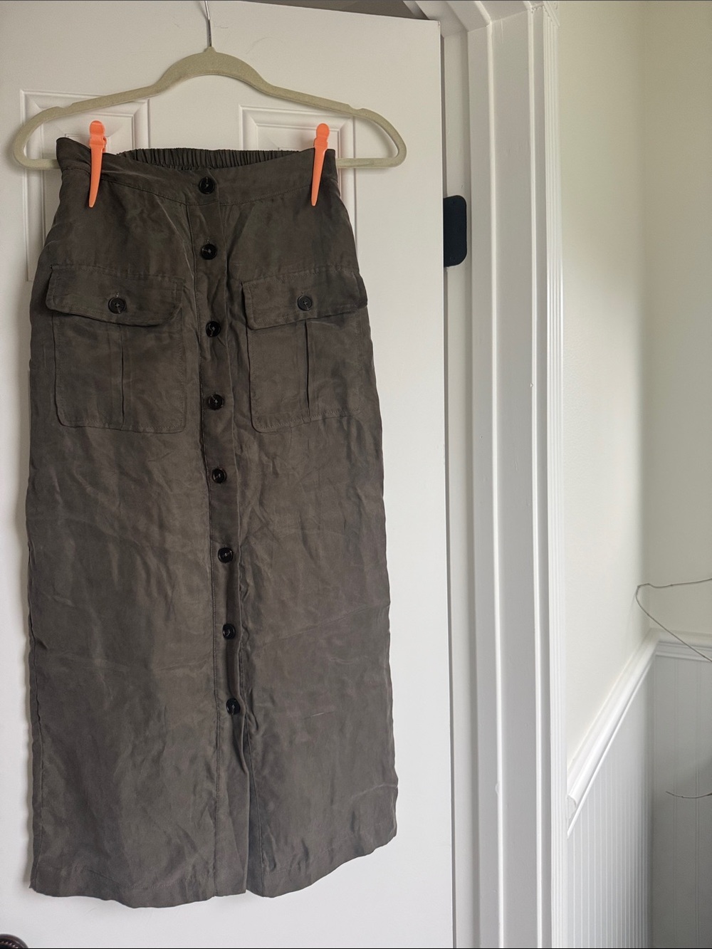 Button-Front Olive Midi Skirt with Utility Pockets